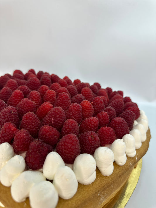 ΜΕΓΑΛΗ ΚΕΙΚ ΣΕ ΣΧΗΜΑ ΚΑΡΔΙΑΣ