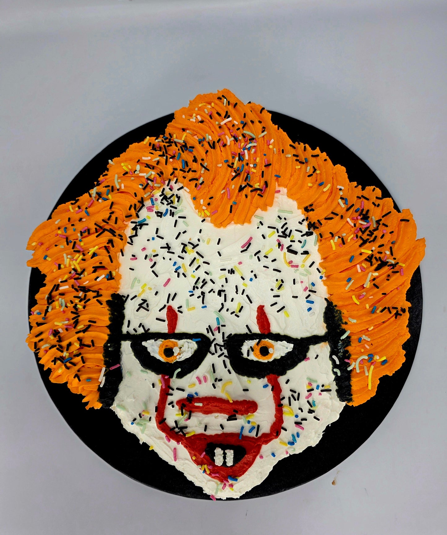 Halloween clown cake
