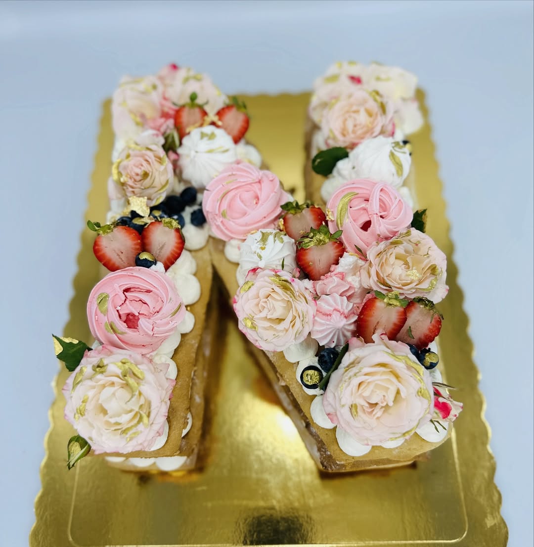 letter cake