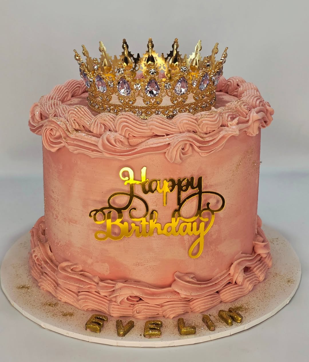 CAKE VS CROWN