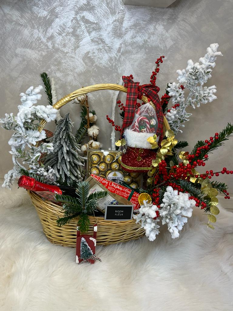 Christmas Basket #11