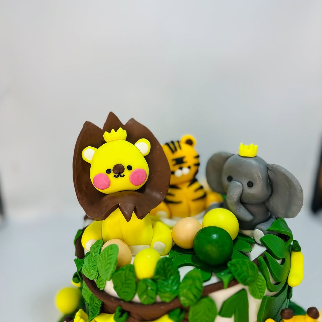 JUNGLE CAKE