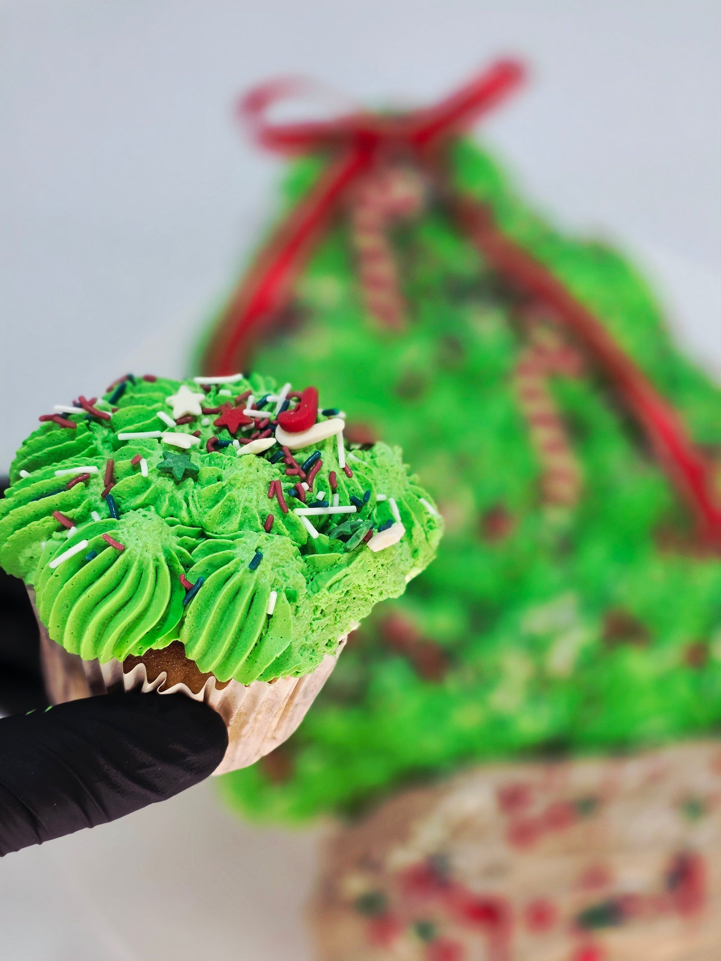 CHRISTMAS CUPCAKE