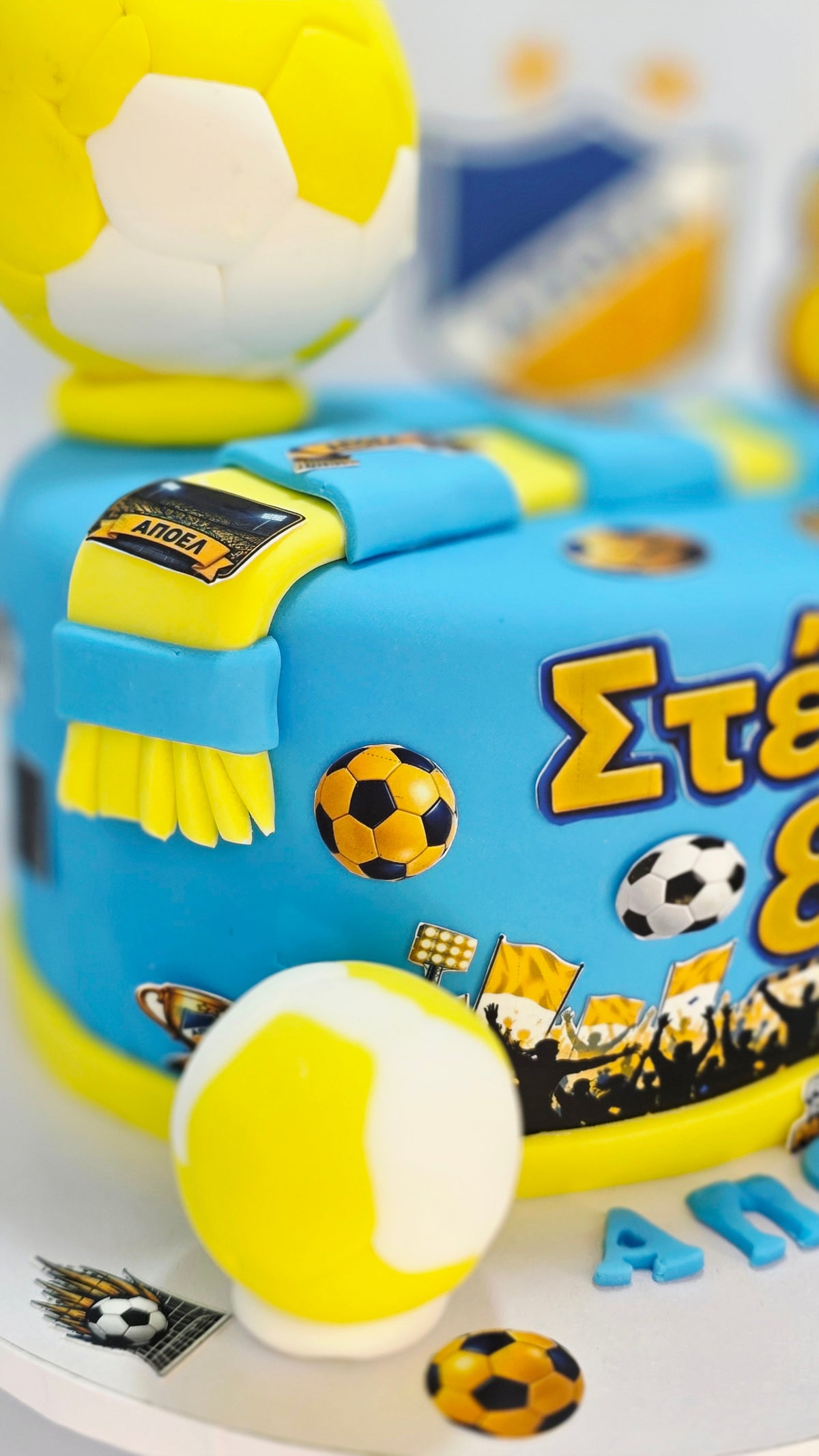 Football themed cake