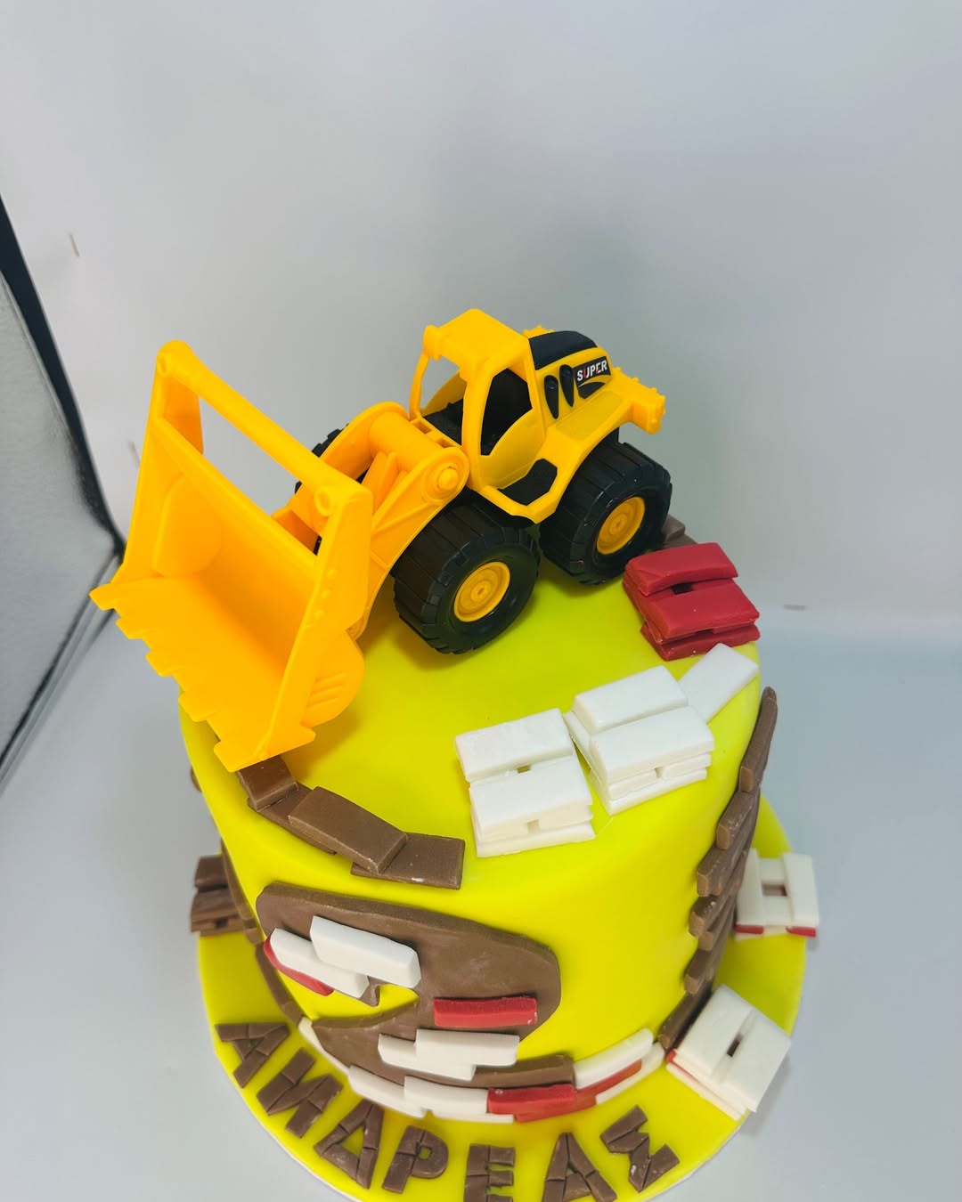CONSTRUCTION CAKE