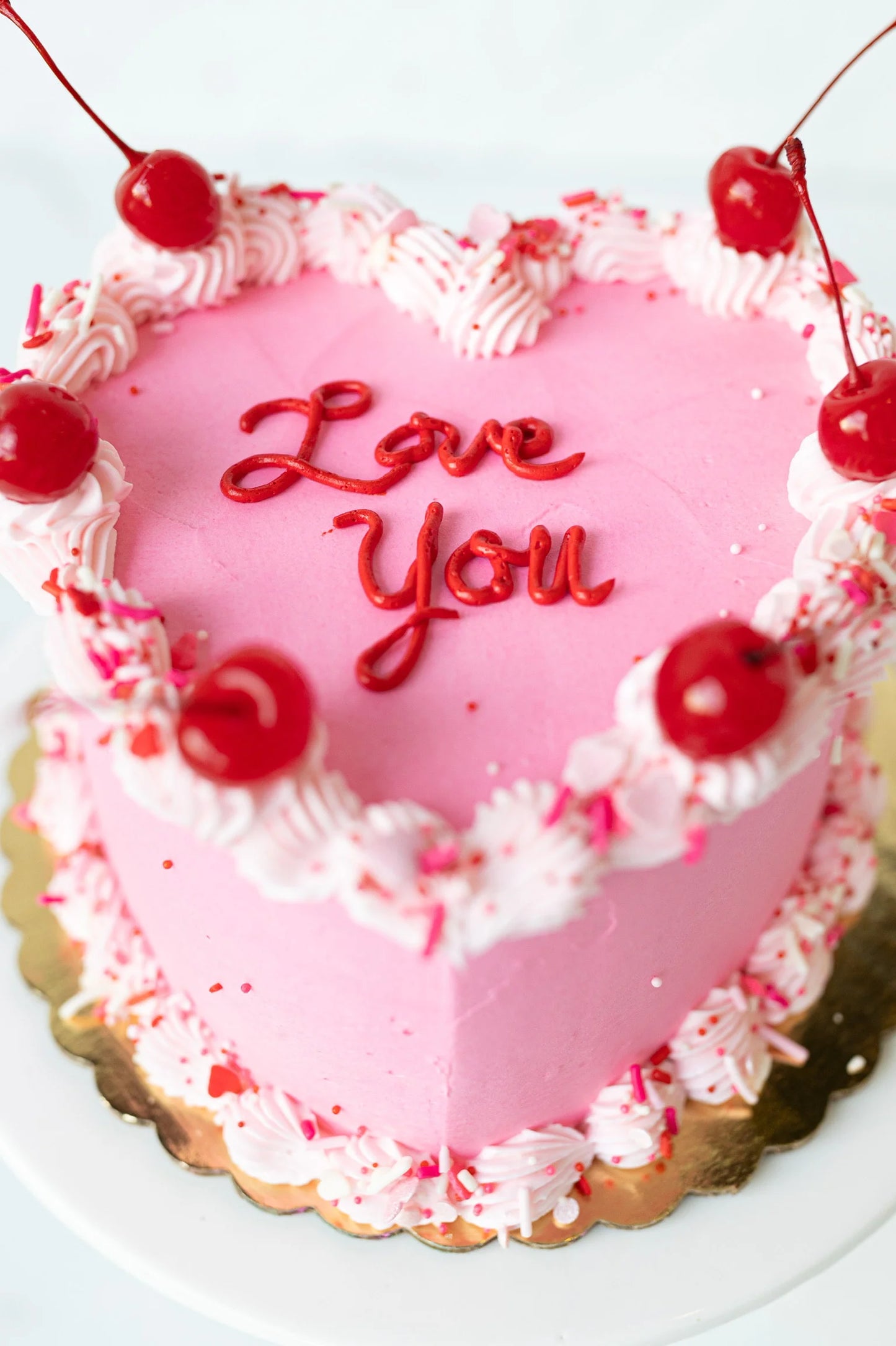 valentine heart cake