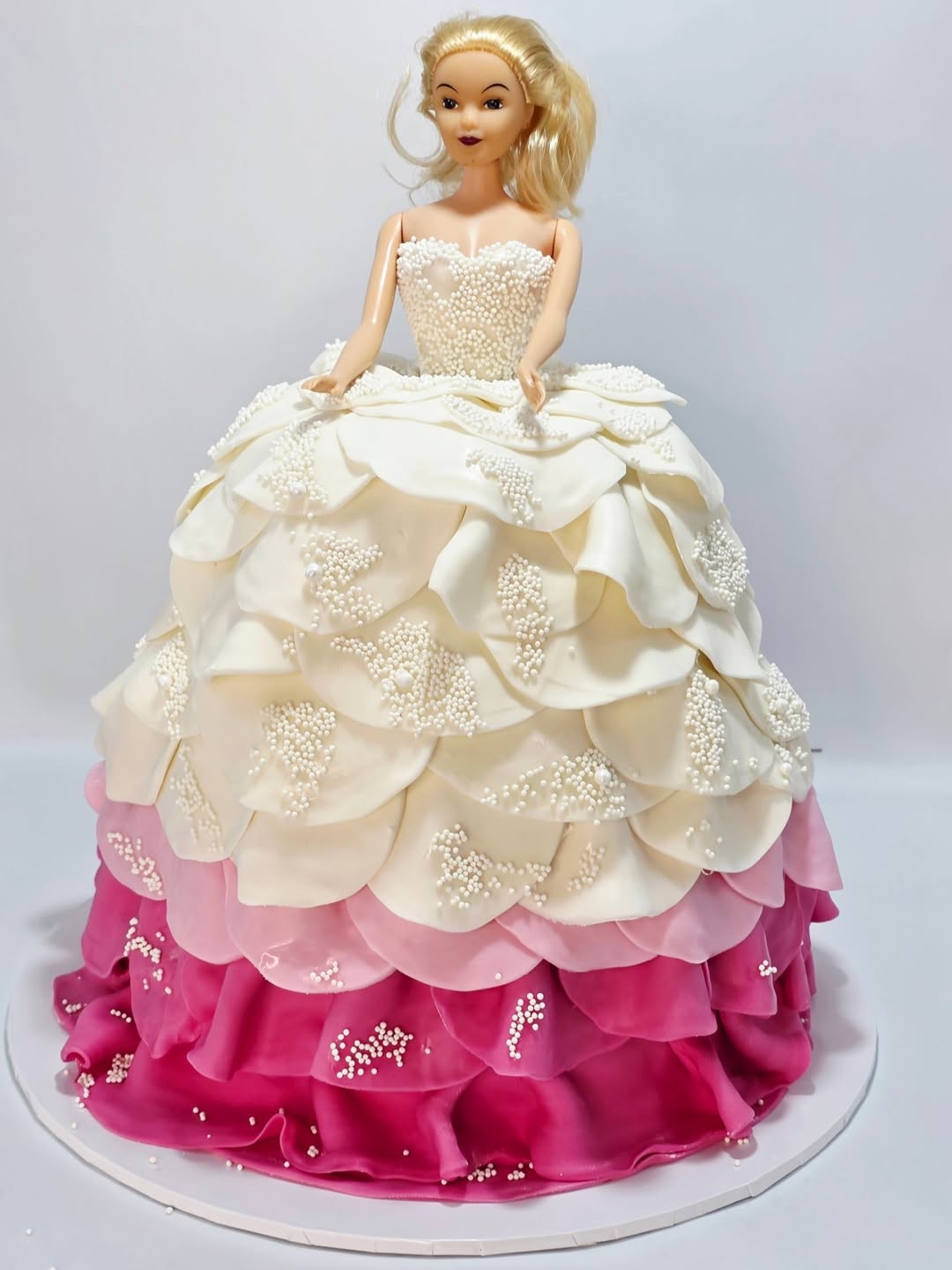 BARBIE CAKE