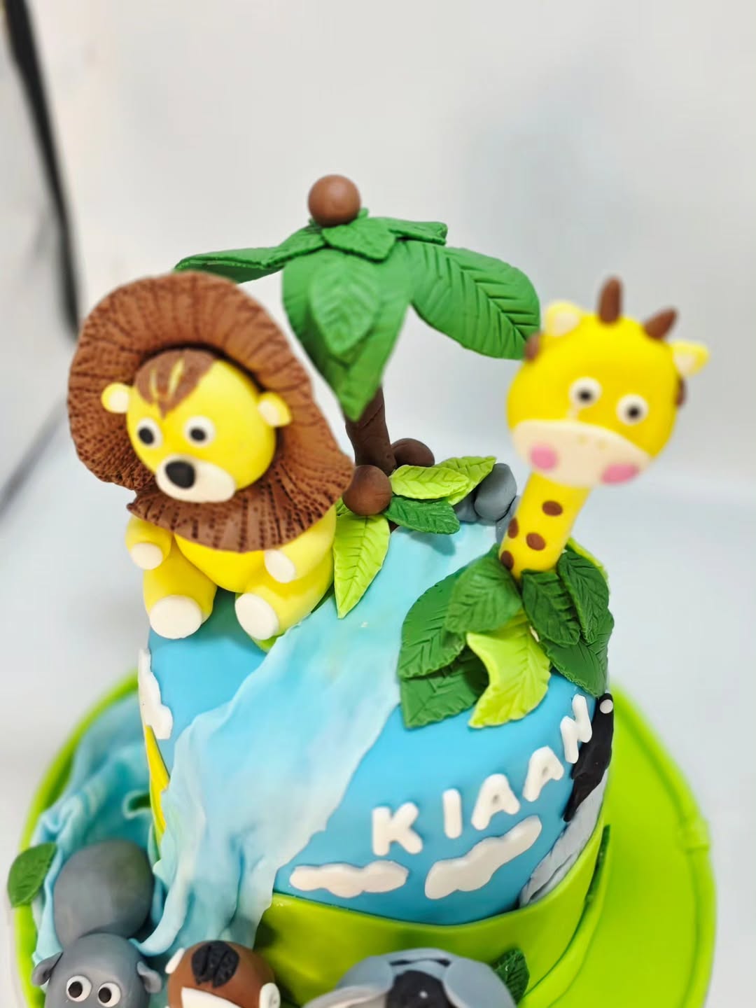 JUNGLE CAKE 2