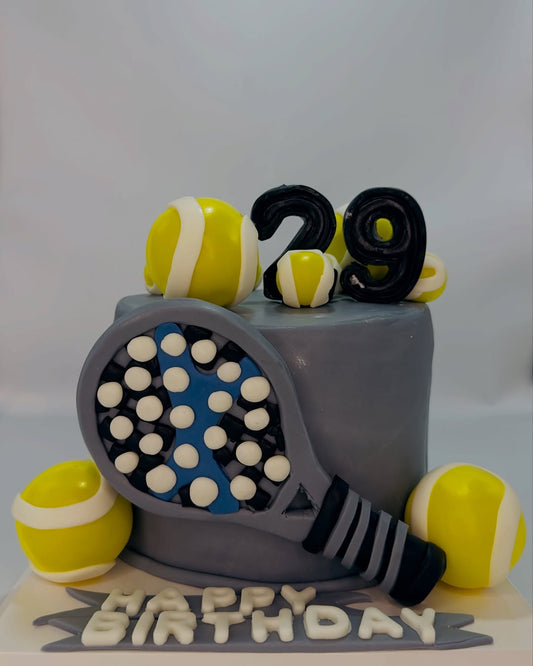 TENNIS CAKE