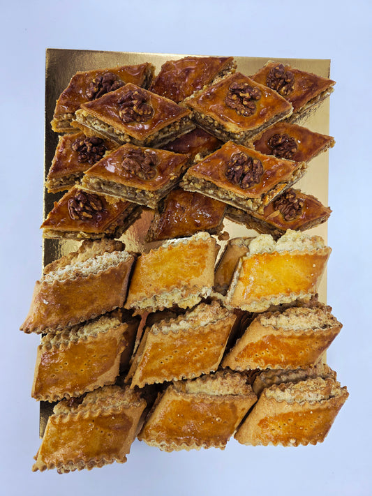 ARMENIAN PAKLAVA VS GATA