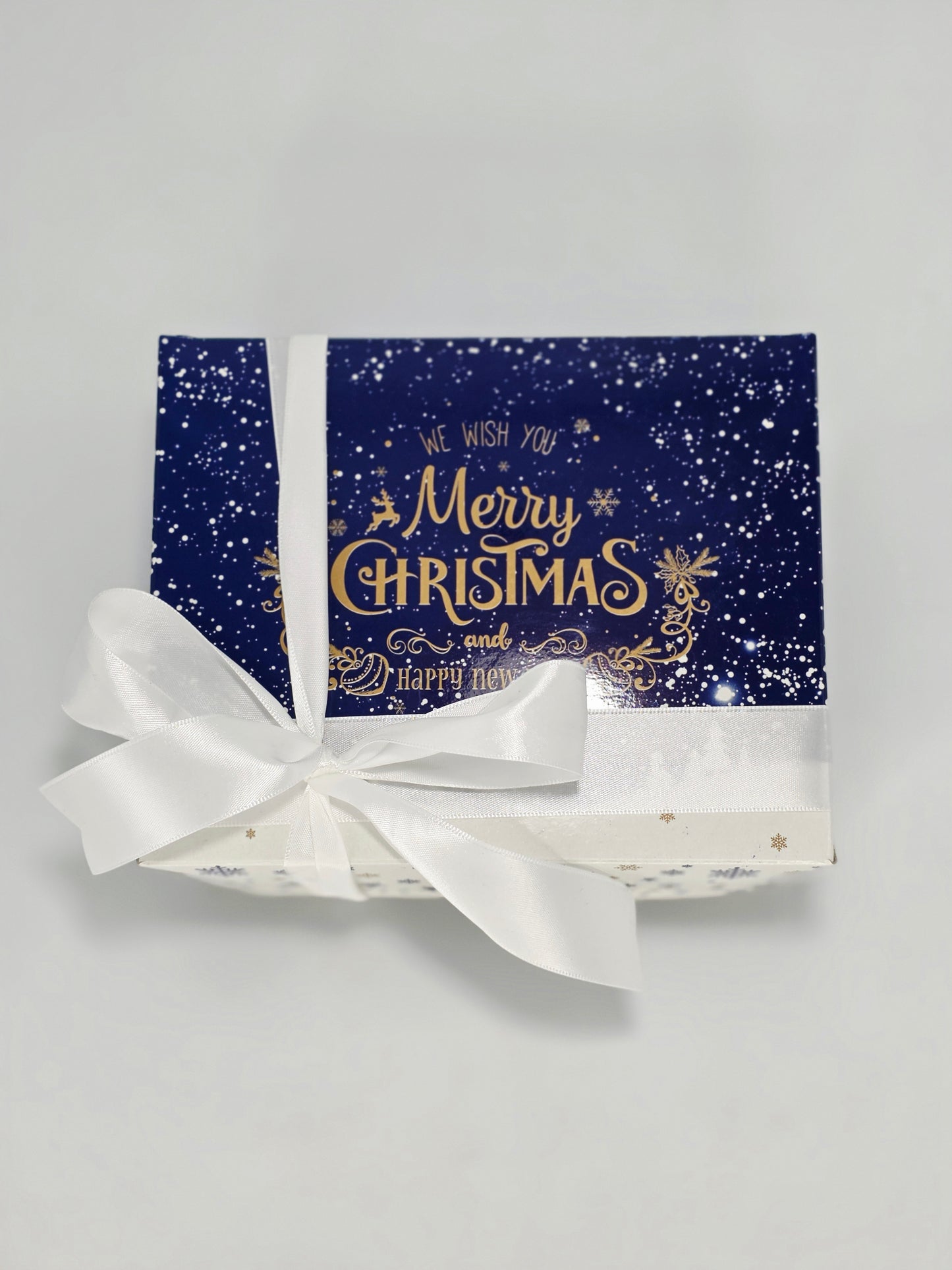 Christmas gift box vs light