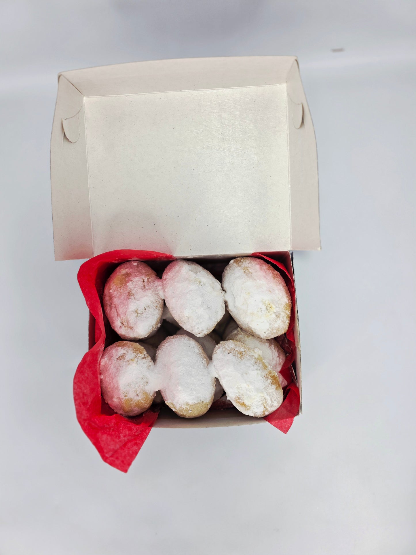 Christmas gift box vs light