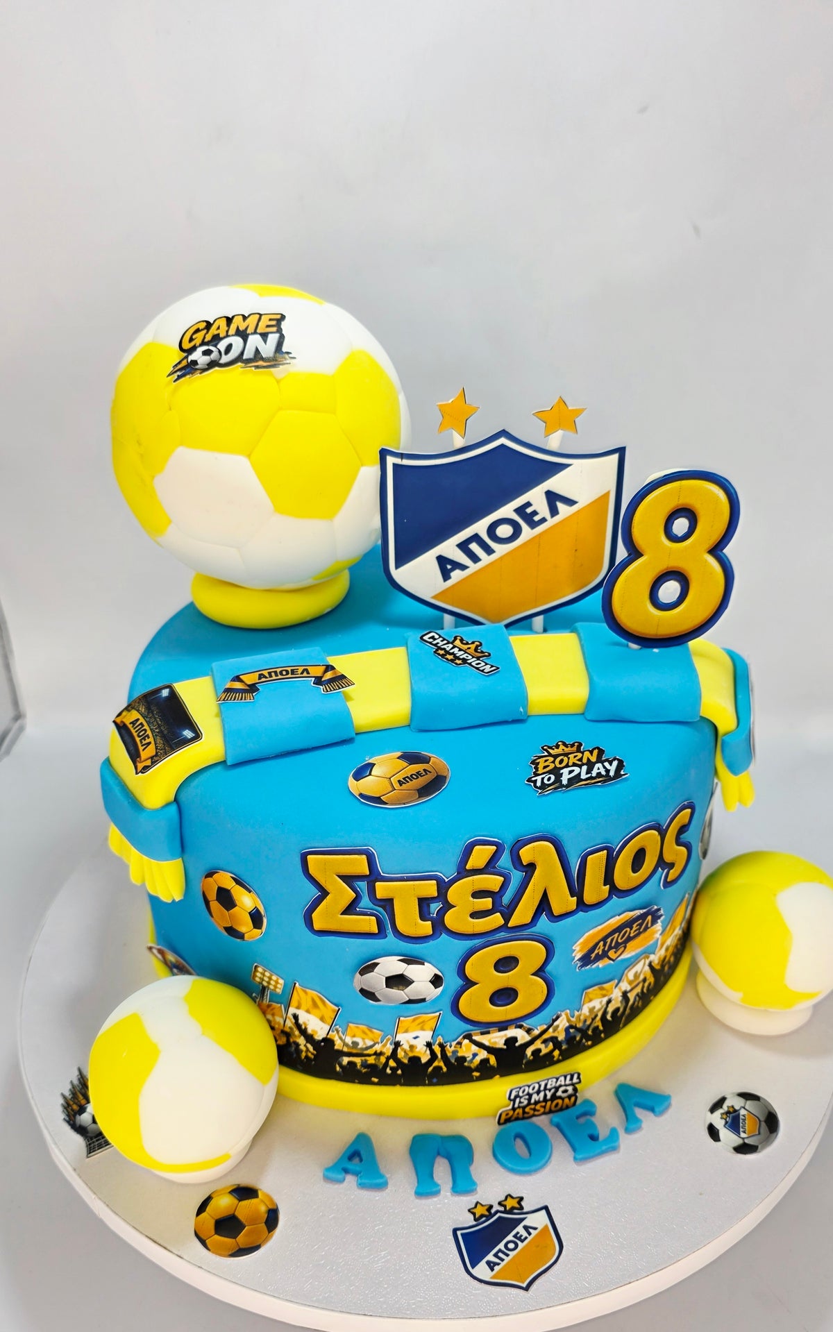 Football themed cake