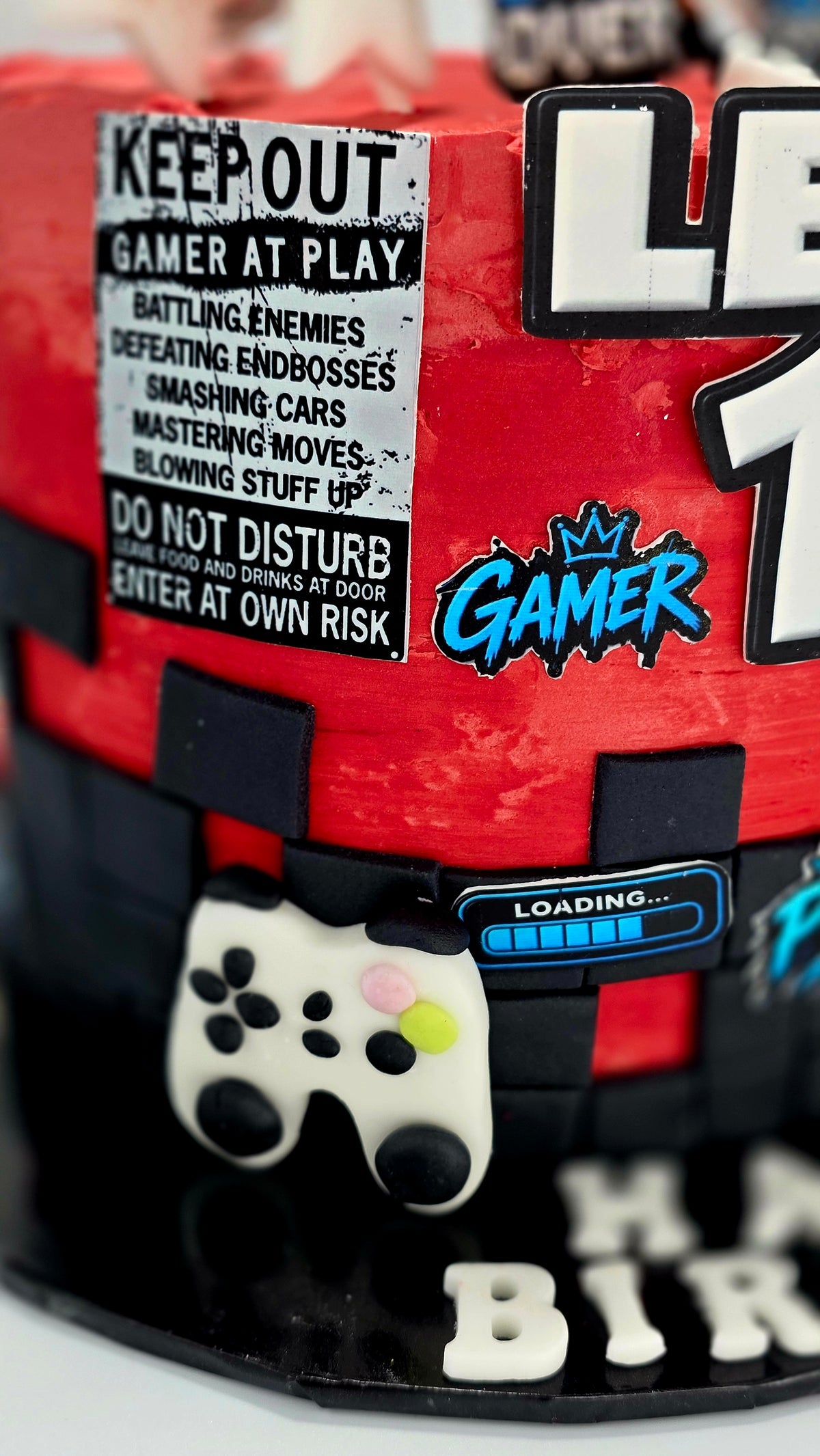 GAME CAKE